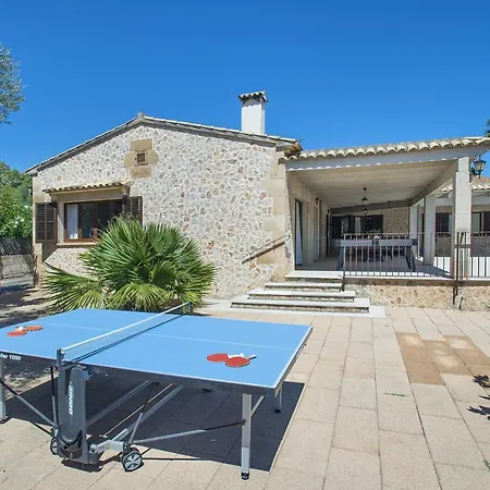 Owl Santuiri - Exclusive Holidays Pollenca